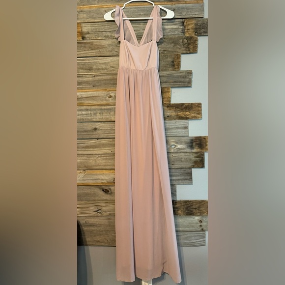 Show Me Your Mumu Xs- June Maxi Dress 
Soft Beige Chiffon color - Picture 2 of 8